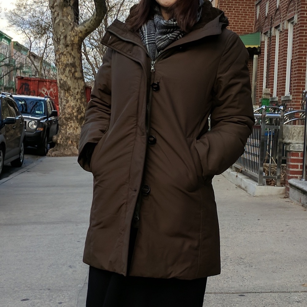 Uniqlo Hybrid Ultra Warm Down Short Jacket/Coat with Adjustable Waist